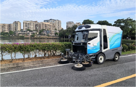 配置：3T星筠
位于松山湖科学公园风景区，通过无人清扫车全自主作业，实现“20分钟污染清零”，消除传统人工作业盲区与时段断档风险，为大湾区公园城市智慧化改造提供轻量化样板，推动城市服务向“技术驱动”转型。
