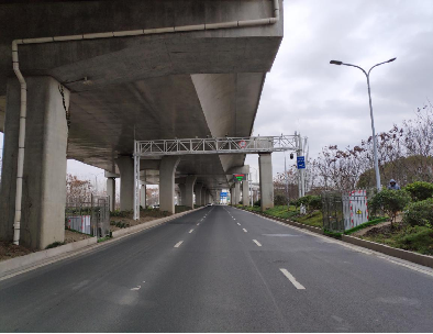 固定水平式机动车尾气遥感监测系统、黑烟车智能识别抓拍系统、机动车尾气综合监管平台。